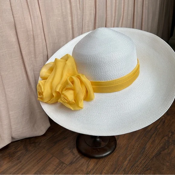 One of a Kind White and Yellow Women's Hat - Picture 3 of 7
